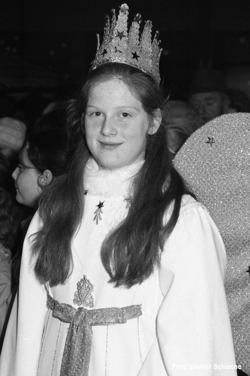 Das Bild zeigt das Zirndorfer Christkind 1993.